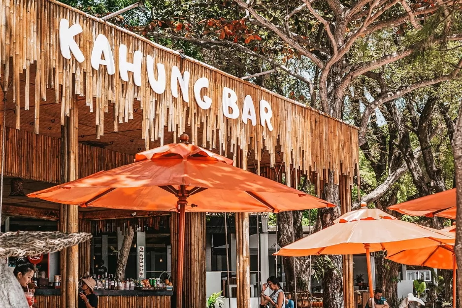 KAHUNG BEACH (CORAL ISLAND) & SUNSET PROMTHEP CAPE BY CATAMARAN